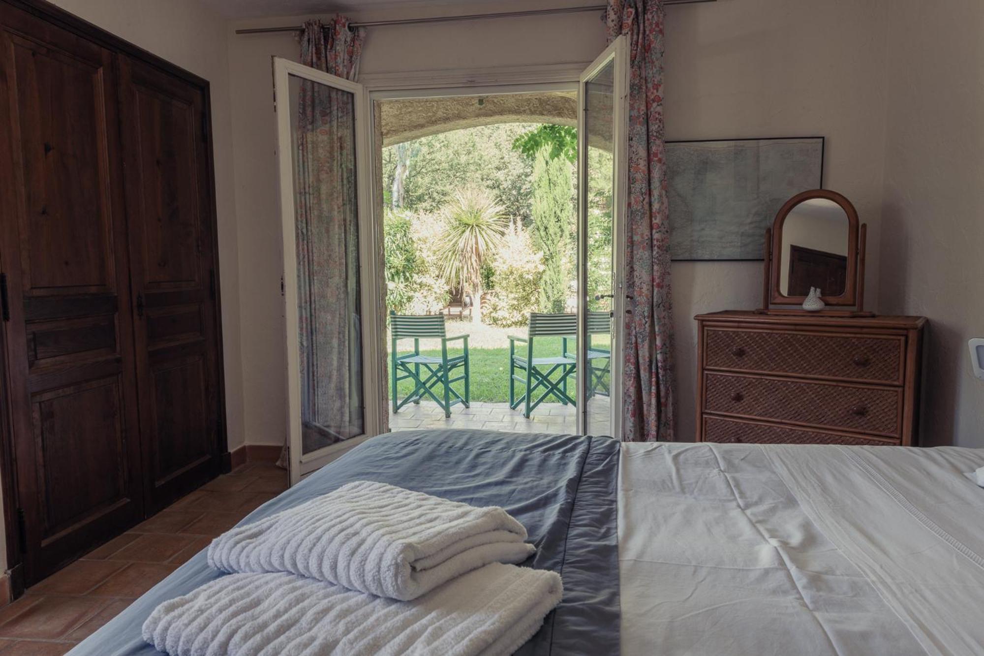 Villa Fontane Provence La Garde-Freinet Chambre photo